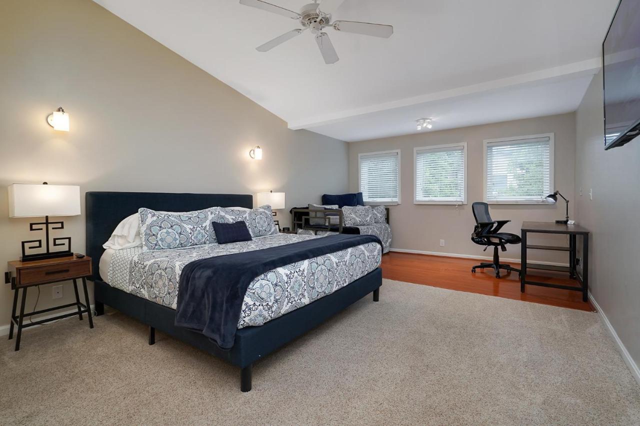 Restaurant Row Townhouse 2 King Bedrooms Louisville Bagian luar foto